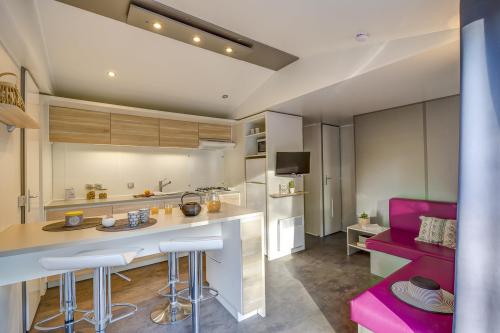 Camping Sandaya L'Orée du Bois - Cottage 3 bedrooms *** - Photo 3