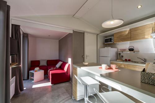 Camping Sandaya L'Orée du Bois - Cottage CONFORT 2 bedrooms *** - Photo 1