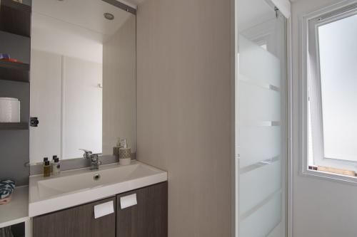 Camping Sandaya L'Orée du Bois - Cottage CONFORT 2 bedrooms *** - Photo 5