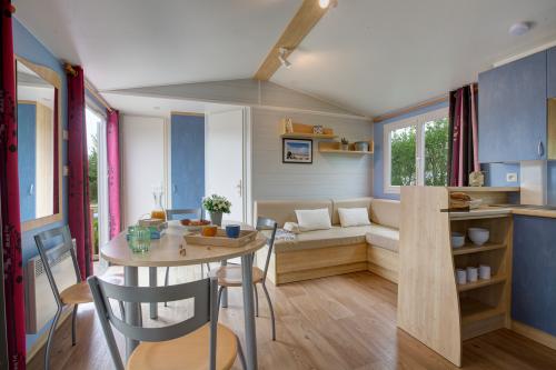 Camping Sandaya La Côte de Nacre - Cottage 2 bedrooms *** - Photo 3