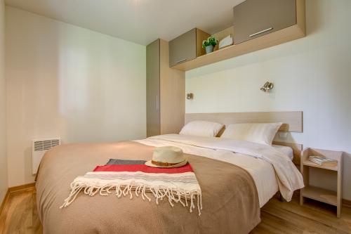 Camping Sandaya La Côte de Nacre - Cottage 3 bedrooms *** - Photo 6