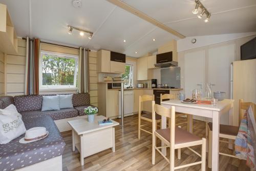 Camping Sandaya La Côte de Nacre - Cottage 2 bedrooms **** - Photo 2