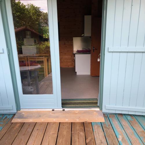 Camping du Lac de Saint-Pardoux - Chalet Adrien 30m² - Suitable for people with reduced mobility - Photo 1