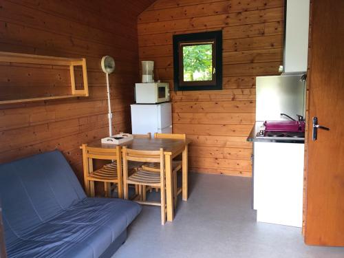Camping du Lac de Saint-Pardoux - Chalet Adrien 30m² - Suitable for people with reduced mobility - Photo 3