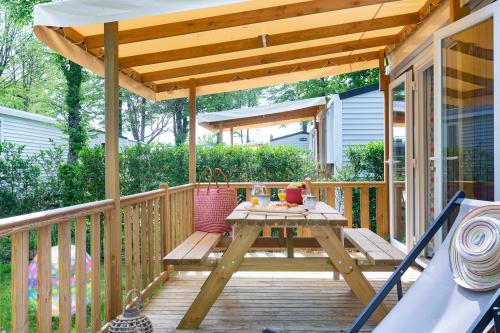 Camping Sandaya Château des Marais - Cottage 2 bedrooms *** - Photo 2