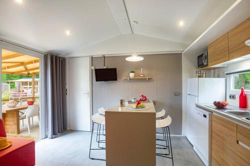 Camping Sandaya Château des Marais - Cottage Cheverny 2 bedrooms 2 bathrooms - airco PREMIUM - Photo 7