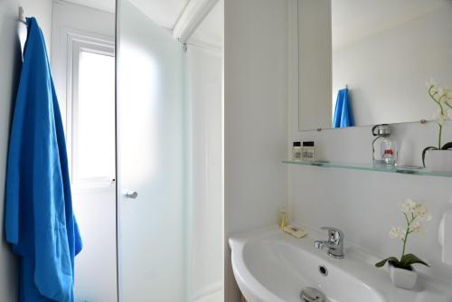 Camping Argeles Vacances - Mobil home Evolution 3 bedrooms, air conditioning, TV - Photo 4