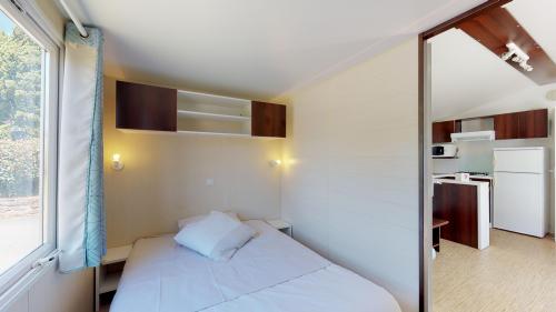Camping Les Genêts - Mobile home Comfort 2 bdrs 31 m² - Photo 5