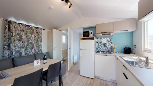 Camping Les Genêts - Mobilhome Premium Covered Terrass 33 m² - Photo 2