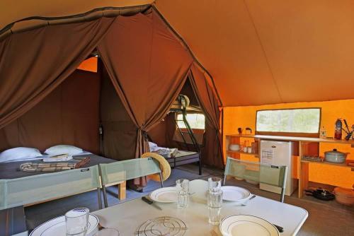 Huttopia Wattwiller - Canadian tent - Photo 4