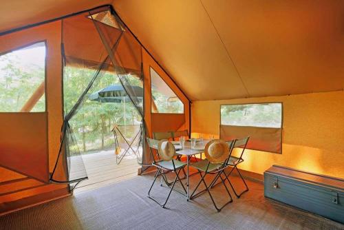 Huttopia Wattwiller - Canadian tent - Photo 6