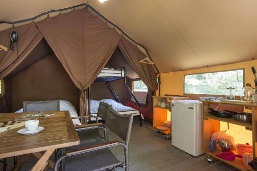 Huttopia Wattwiller - Canadian tent - Photo 7