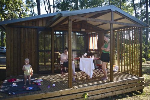 Huttopia Wattwiller - Chalet Evasion - Photo 1