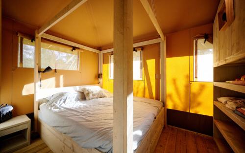 Camping Les Marsouins - New - Tent Ciela Nature Lodge 3 bedrooms - Photo 4