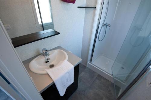Camping Les Marsouins - Mobile-home Ciela Confort - 3 Rooms - Photo 6