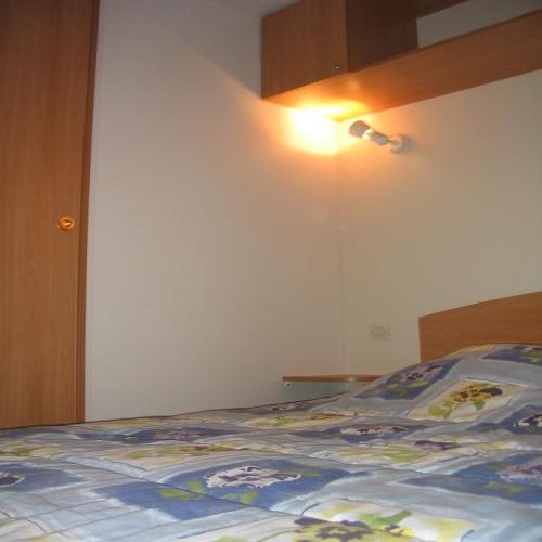 Camping LA BELLE ETOILE - Mobilhome PACIFIQUE - Photo 5
