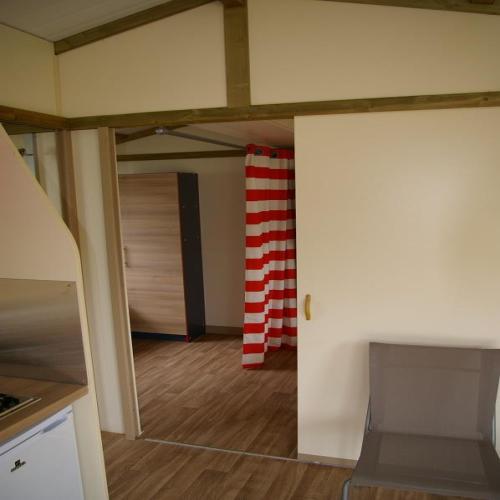 Camping LA BELLE ETOILE - Chalet HANDI ACCESS - Photo 4