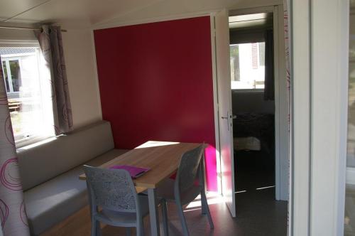 Camping LA BELLE ETOILE - Mobil-home DAMORA - Photo 6