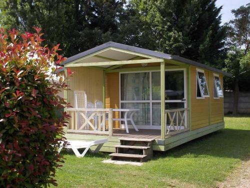 Camping LA BELLE ETOILE - Chalet MOREA - Photo 1