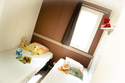 Camping Côté Plage - CONFORT - Mobil-home Dune 29m² - 2 chambres 4/6 pers. - Photo 6