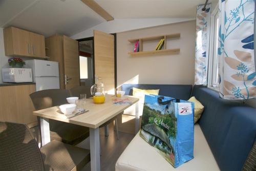 Camping Côté Plage - Mobilhome Célénia 28 m² - 2 bedrooms + terrace - Photo 3