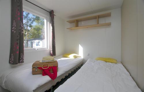 Camping Côté Plage - Mobilhome Célénia 28 m² - 2 bedrooms + terrace - Photo 4