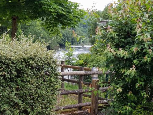 Camping Qualité le Val de Saures - Chalet 32m² / 2 bedrooms + sheltered terrace (TV + wifi) - Photo 6