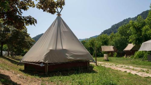 Flower Camping Mas de Champel - Tipi Standard 18m² - 2 bedrooms - Without sanitary - Photo 4