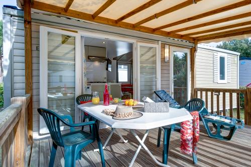 Camping Sandaya Sanguinet Plage - Cottage 2 bedrooms **** - Photo 2