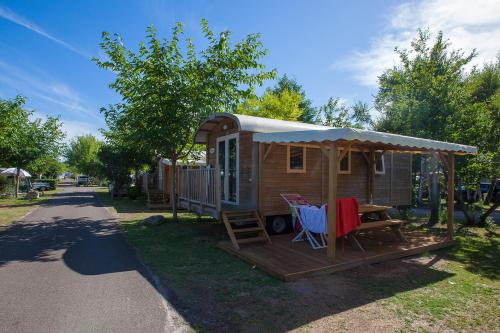 Camping Sandaya Sanguinet Plage - Gipsycar 2 bedrooms Unusual - Photo 1