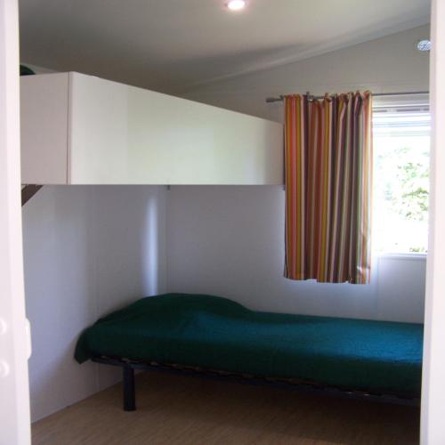 Les Castels Parc de Fierbois - Mobile home - 2 bedrooms - 1 bathroom - Wheelchair friendly - Photo 5