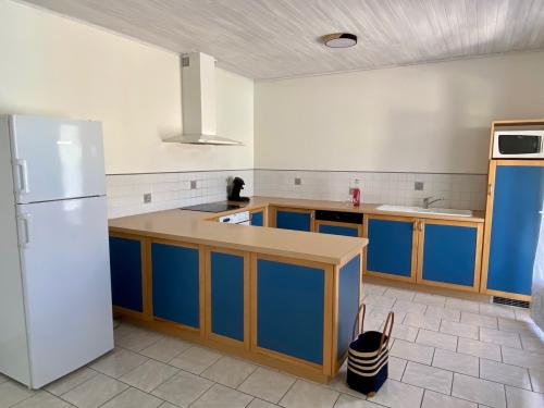 Camping Les Coudoulets - Premium Villa - Air-conditioned - Large private swimming pool - 3 Bedrooms - 2 Bathrooms WC - Photo 5