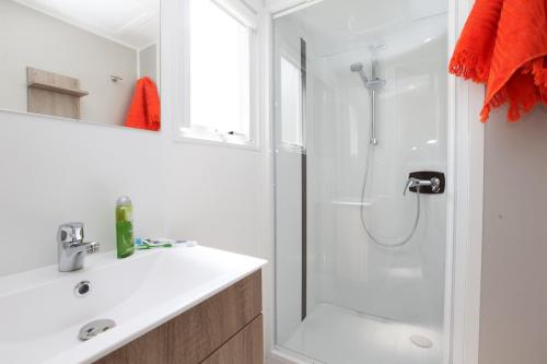 Camping Les Coudoulets - Mobilhome Grand Confort - covered terrace - Air Conditionning - Photo 5