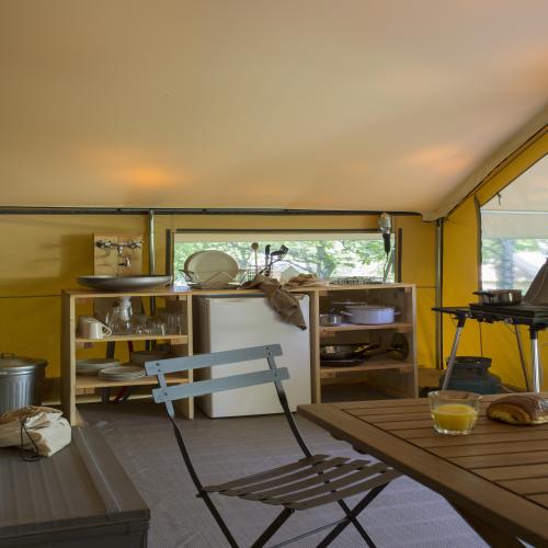 Huttopia Bourg Saint-Maurice - Trappeur tent - Photo 2