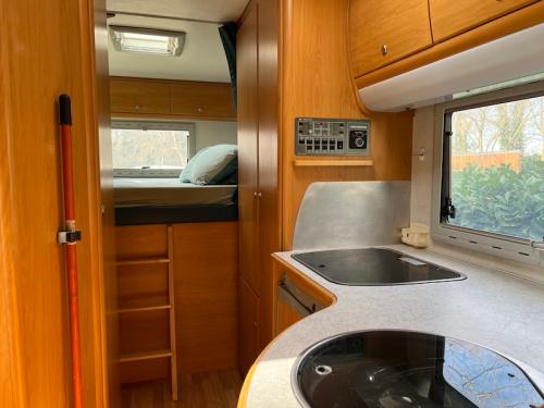 Camping Nostradamus - The boss' motorhome. - Photo 3