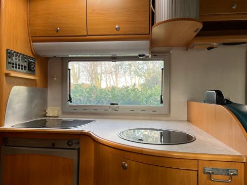 Camping Nostradamus - The boss' motorhome. - Photo 7