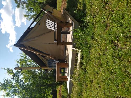 Camping Nostradamus - 2-person country tent - Photo 2