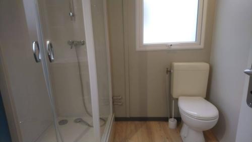 Camping L'Arada Parc - Chalet 2 bedrooms + sheltered terrace + wifi - Photo 4