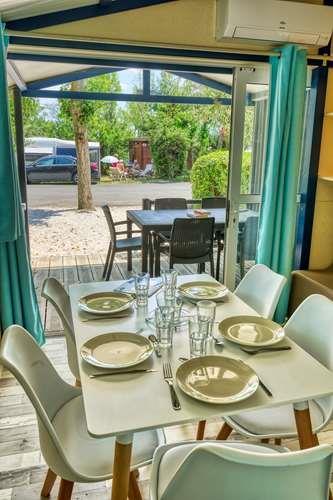 Camping Les Champs Blancs - CHALET air-conditioning - Photo 3