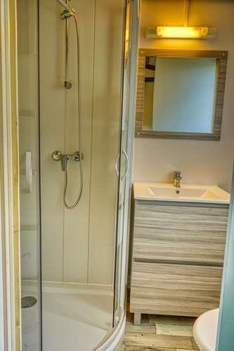 Camping Les Champs Blancs - CHALET air-conditioning - Photo 4