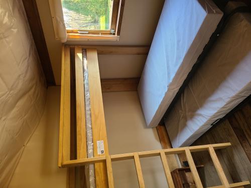 Camping Domaine de l'Epinette - Carrelet pilotis 28m² - river view - Photo 4
