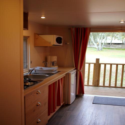 Camping Les Chênes - Gypsy Car8,10 x 3.22 - Photo 2