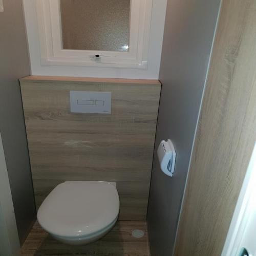 Camping Les Chênes - MOBILE HOME Savanah air-conditioning 2 bedrooms 4 x 8.20m - Photo 6