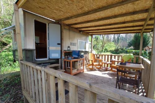 Camping Du Vieux Château - Le TRUCK - Photo 1