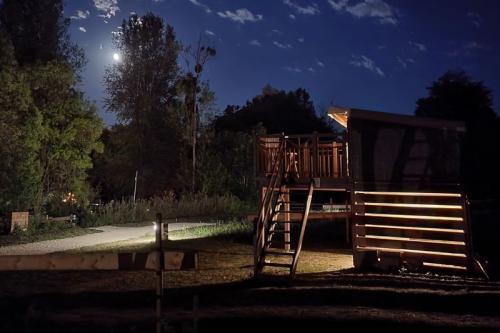 Camping Du Vieux Château - Campétoile - Photo 2