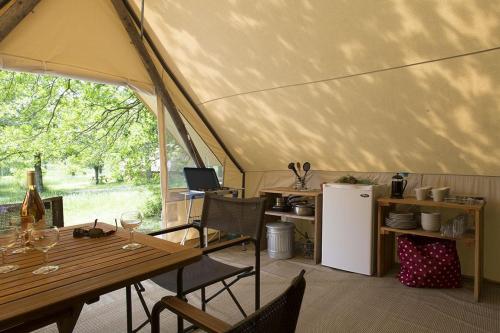 Huttopia Versailles - Canadian tent - Photo 3
