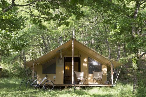 Huttopia Versailles - Trappeur tent II - Photo 1