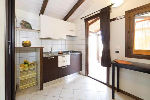 Camping Capo Ferrato - Bungalow Natura - Photo 2
