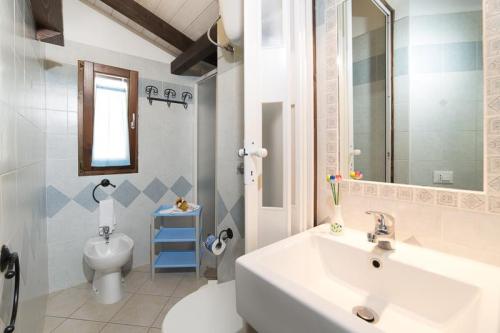 Camping Capo Ferrato - Bungalow Natura - Photo 5