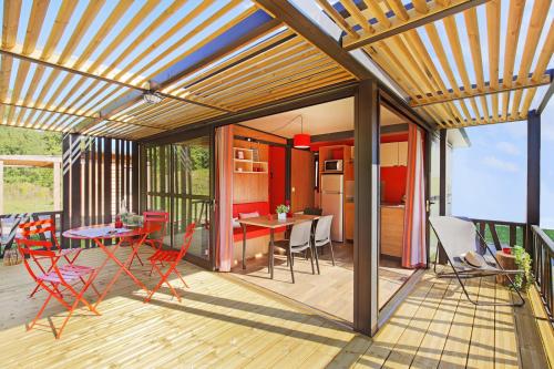 Huttopia Meursault - Chalet Evasion Vista - Photo 1